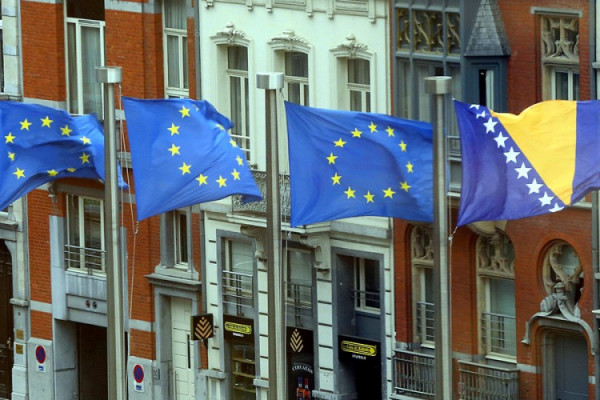 Istraživanje: Dvije trećine građana BiH želi u EU