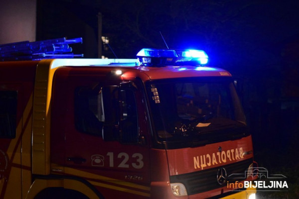 Zapaljen automobil u Bijeljini, istraga u toku