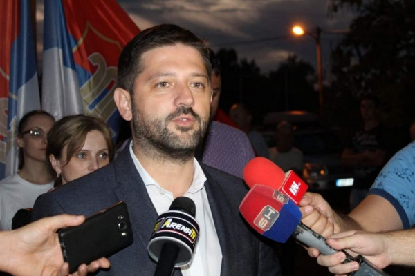 Nema odgovora o transferu Darka Mitrića iz SDS u SP