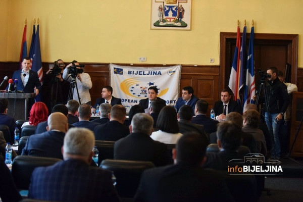 InfoBijeljina EKSKLUZIVNO saznaje: SNSD sutra dobija dvije važne funkcije u gradskoj vlasti