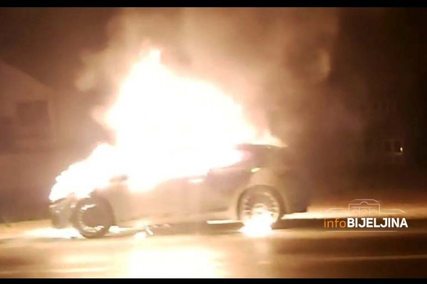 BUKTINJA na putu Bijeljina - Ugljevik, saobraćaj OTEŽAN