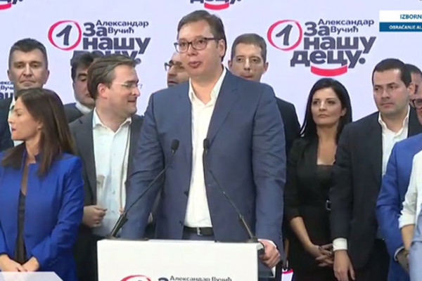 Vučić proglasio pobjedu; Dobili smo više od dva miliona glasova