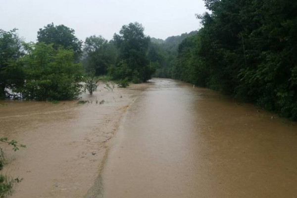Poplave u Zvorniku, zbog obilnih padavina Semberci u strahu