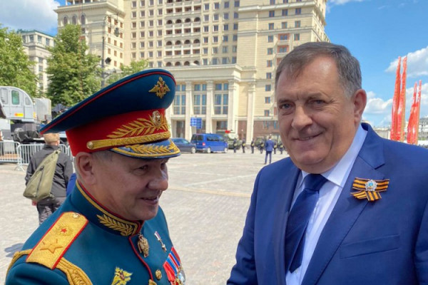 Dodik: Kad se vratim iz Moskve tražiću da se migranti izbace iz BiH