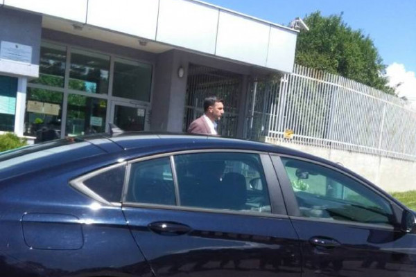 Zatražene mjere zabrane za Zolaka; Tužilaštvo tvrdi da je nezakonito izdao dozvolu