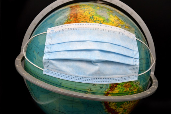 Kako naučnici znaju da više ljudi umre od COVID-19 nego od gripa