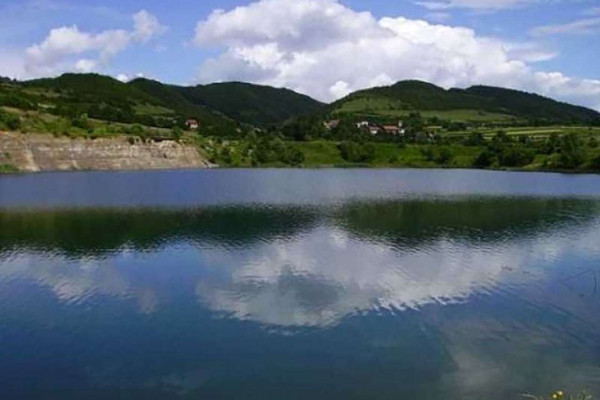 Tragedija kod Bugojna: U jezeru se utopio mladić