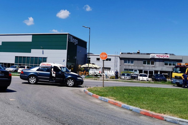 Nezgoda u Sremskoj ulici, saobraćaj se odvija usporeno u ovom dijelu grada