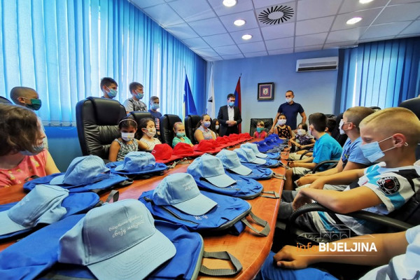 U NTC kampu na Gučevu 28 mališana iz Ugljevika uz podršku opštine