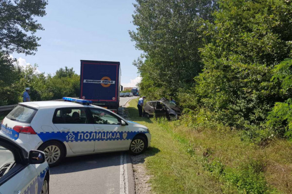 TEŠKA NESREĆA KOD BIJELJINE U sudaru poginulo jedno lice