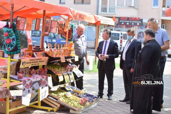 Ugljevik: Dobar rod i kvalitet šljive i obezbijeđeno tržIšte (FOTO)