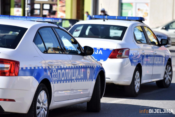 Iz kuće u Ugljeviku UKRADENI NOVAC I ZLATO