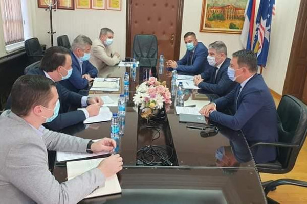 Šeranić u Bijeljini: Učinjeno sve da školska godina protekne u najboljem redu