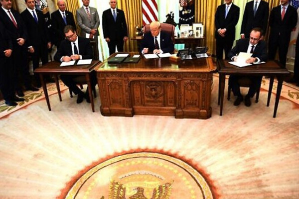 Svako potpisao svoj primjerak sporazuma, razlika samo tačka o Izraelu