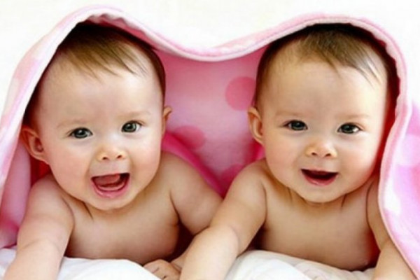 Poznato da li majčino mlijeko prenosi virus korona