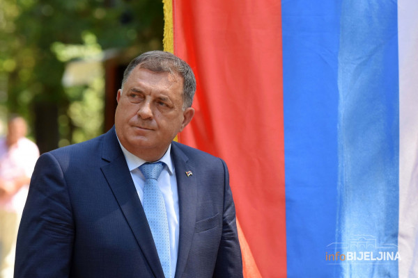 Dodik: BiH dobija kandidatski status, utvrđena nova migrantska politika