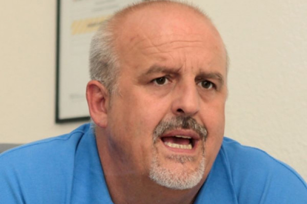 SIPA UHAPSILA ALMIRA ĆEHAJIĆA BATKA Voditelj i humanista priveden zbog finansijskih malverzacija