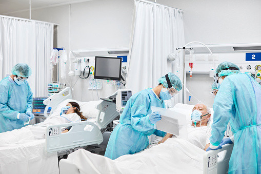 ONI SE BORE ZA ŽIVOT Sve više kovid pacijenata u bolnicama i na respiratorima