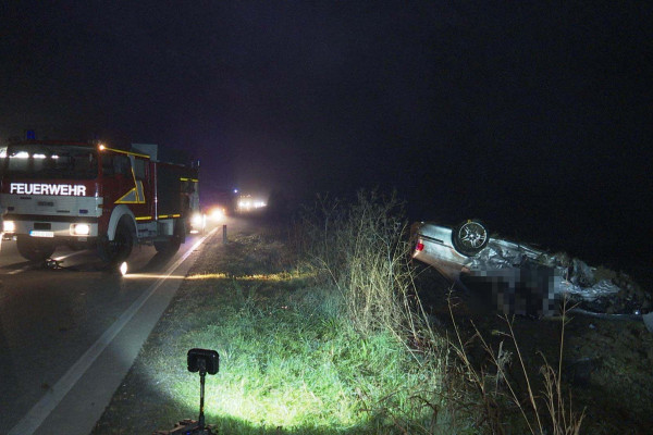 TRAGEDIJA KOD BIJELJINE U teškoj nesreći poginuo vozač iz Zvornika