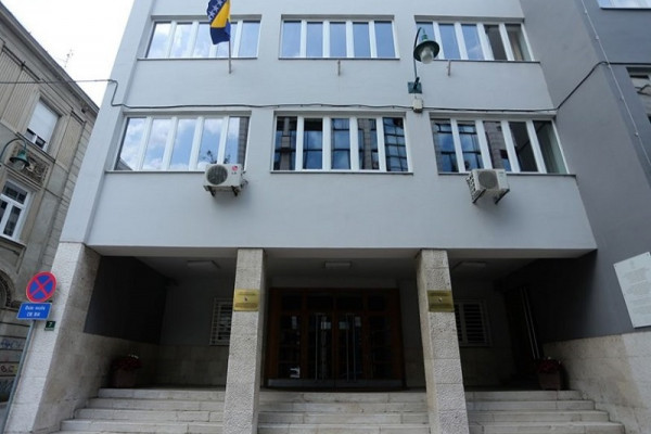 IZBORNA KAMPANJA ZAVRŠAVA SUTRA Zabrana objavljivanja rezultata istraživanja javnog mnjenja