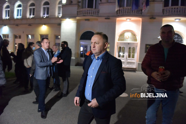 OBRAĐENO 48.066 GLASOVA “U Bijeljini pobijedio Ljubiša Petrović”