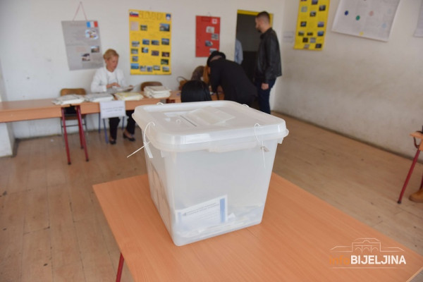 Koje su nepravilnosti obilježile lokalne izbore u BiH