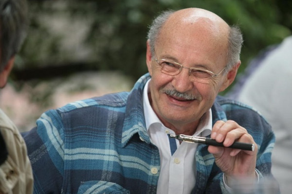 PREMINUO MUSTAFA NADAREVIĆ Legendarni Izet se nije izborio sa teškom bolešću