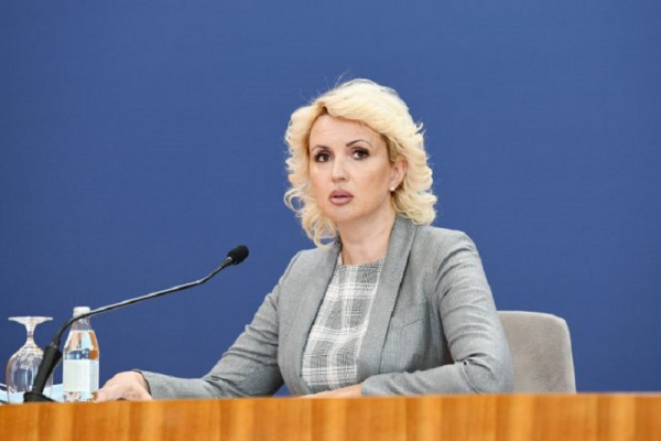 KISIĆEVA O SKANDALOZNIM TVRDNJAMA “Roditeljima NEĆE ODUZIMATI DJECU ako ih ne vakcinišu protiv korone”