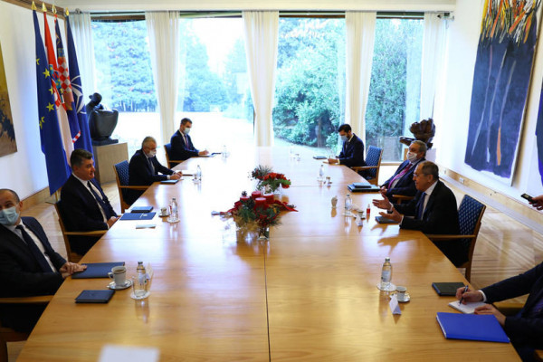 LAVROV ZAVRŠIO POSJETU HRVATSKOJ Na sastancima s državnim vrhom potvrđeni dobri odnosi i privredna saradnja