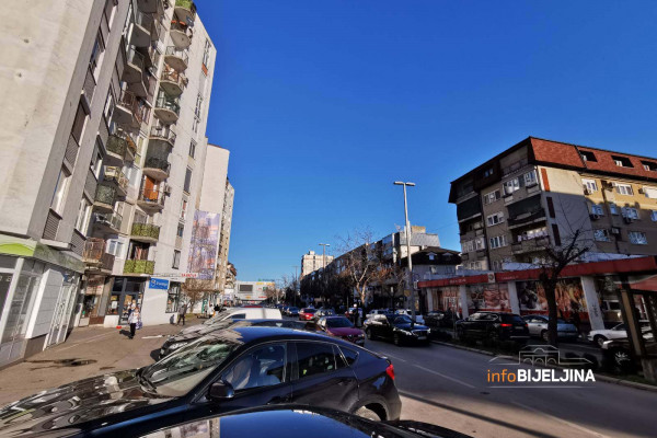 Bijeljina: Građani nisu prijavili štetu, djeca preventivno iz škola vraćena kućama