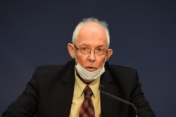 NOVA MUTACIJA KORONE PRIJETI Kon: Brža vakcinacija zaštitna barijera od novog soja