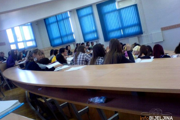 Vraća se vjera mladih u kvalitet javnih univerziteta