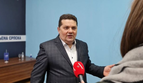 Stevandić: Karadžić, Plavšić i Krajišnik odlikovani za nastanak Republike Srpske