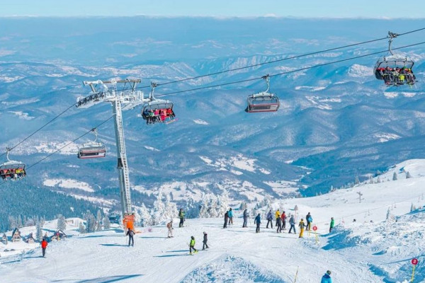 Besplatno skijanje na Jahorini za studente Univerziteta u Istočnom Sarajevu