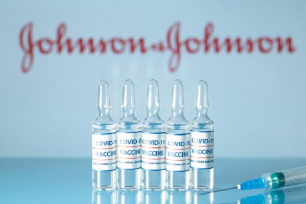 "Johnson & Johnson" ulazi na tržište vakcina, pripremaju milijardu doza