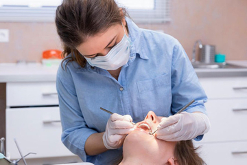 Jeftini avio-letovi napunili stomatološke ambulante u Srpskoj