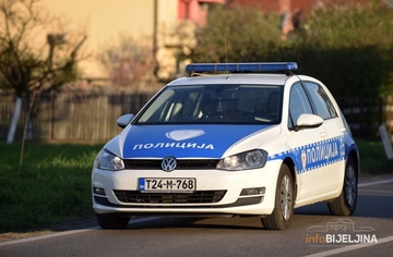 Osumnjičen da je naoružan prijetio ženi na lokalnom putu