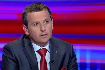 "Govorio sam Dodiku da će skupo platiti sve ono što je radio!" Vukanović komentarisao britanske sankcije i najavio da će objaviti šokantne podatke o imovini članova SNSD