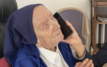 Čaša vina svaki dan: 118-godišnjakinja otkrila tajnu dugovječnosti