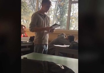 Srednjoškolac nastavnici umjesto poezije izrecitovao pjesmu repera Bube, Jale i Cobija 