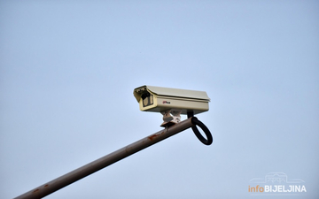 ANPR kamere širom Srpske: Pljušte kazne zbog pojasa i telefona!