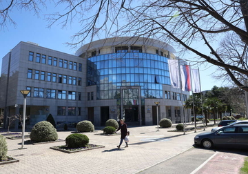 Novac dobili svi radnici: Završena isplata regresa zaposlenim u Elektroprivredi RS