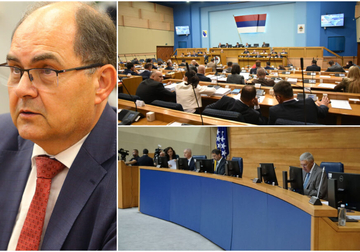 BURAN POLITIČKI DAN Zasjedaju dva parlamenta, na dnevnom redu izborni zakoni i Šmit, a ONDA MITING „Srpska te zove“