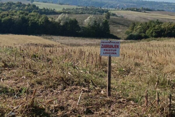 Poljoprivrednici protjerali lovce sa svojih njiva