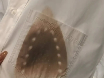 Luksuz ili šala? Košulja “spaljena peglom” prodaje se za 1.139 dolara i izaziva lavinu reakcija