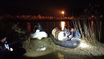 Akcija policije na Drini, spriječeno krijumčarenje migranata u Zvornik