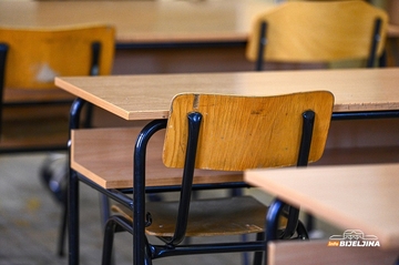 Klupe ostale bez 22.000 đaka: Poražavajući podaci uoči upisa srednjoškolaca u BiH