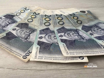 BiH u osam mjeseci prikupila 16,7 milijardi KM poreza – rast od 1,23 milijarde KM