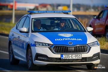JEZIVE PRIJETNJE BANJALUCI „Postavili smo nekoliko bombi“, na meti UKC, bolnica, hram i stranačke kancelarije