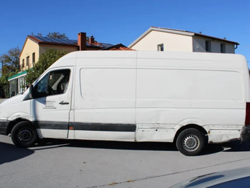 Državljanin BiH vozio kombi sa 34 migranta: Zaustavila ga slovenačka policija